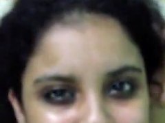Horny Desi Indian Nilufa Bhabhi Deepthroat Blowjob
